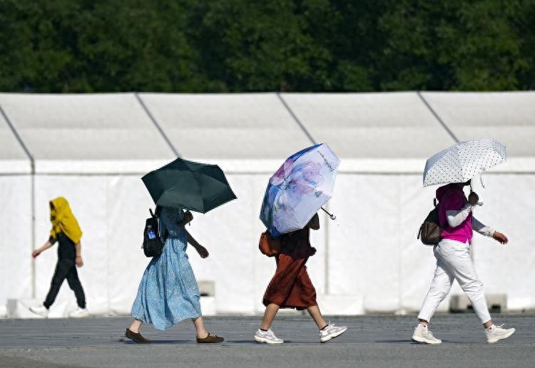 高溫天氣下如何識別和預防高溫病