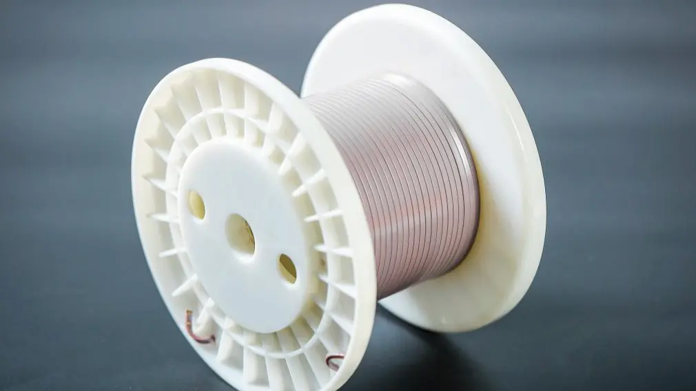 佳騰聯合威格斯實現PEEK扁線量產 突破800V電機絕緣瓶頸 佳騰聯合威格斯實現PEEK扁線量產 突破800V電機絕緣瓶頸