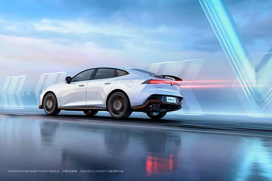 官方指導價10.29-11.99萬元 長安第三代UNI-V正式上市