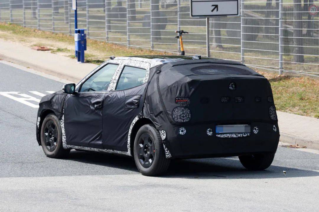 最新法拉利亮相,最小艾尼氪曝光