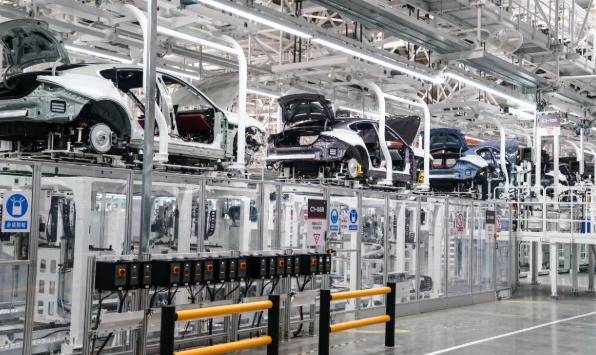 當(dāng)3分鐘20萬訂單變成月銷6042輛,小米YU7吹牛了?