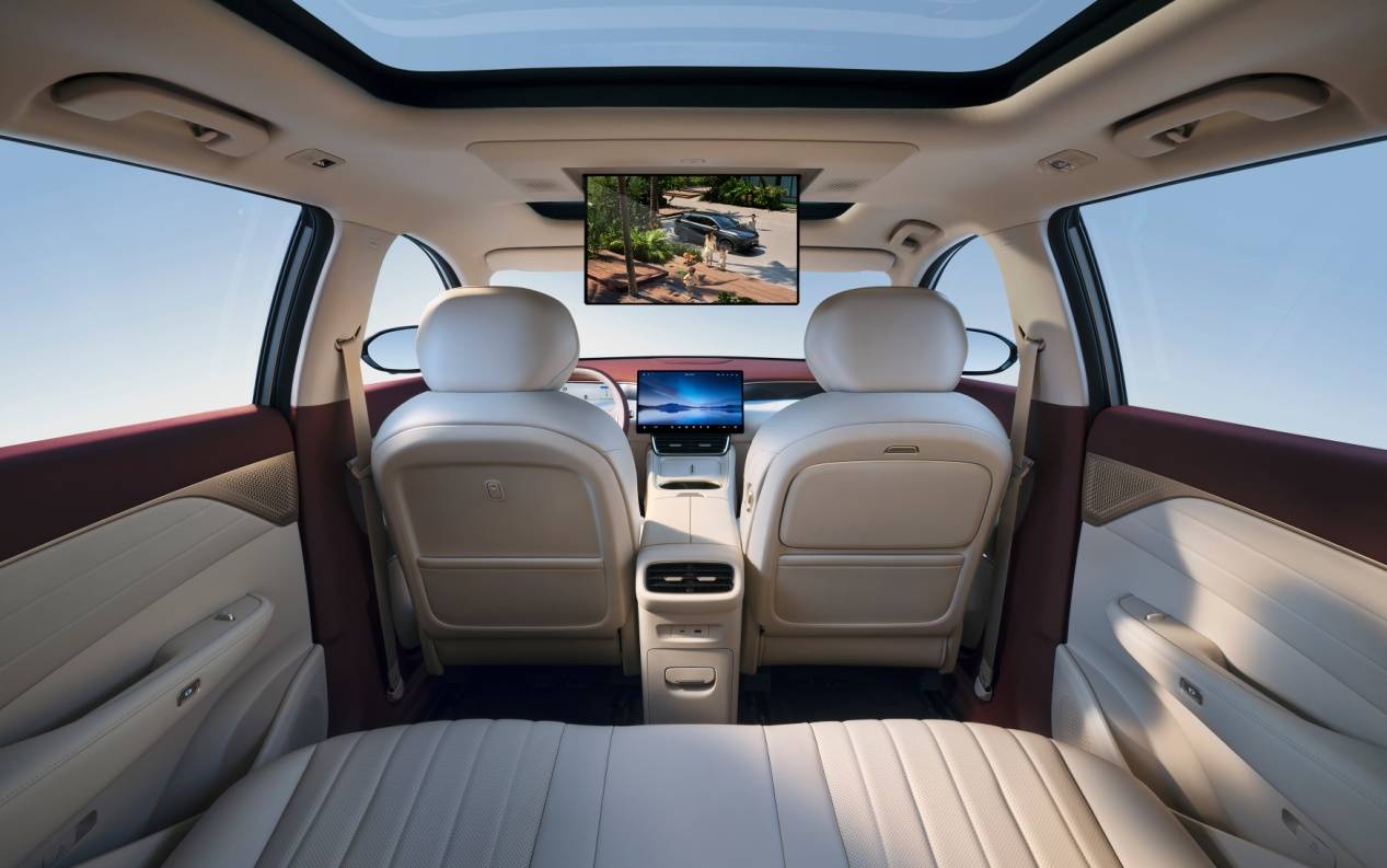 東風風神L8強勢攪局!家用SUV越級新標桿,給20萬內市場洗洗牌